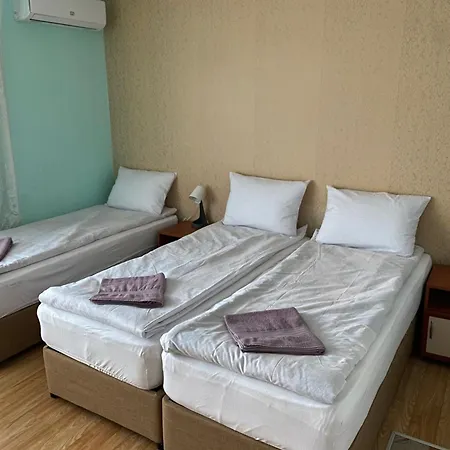 германови Pensionat Obzor