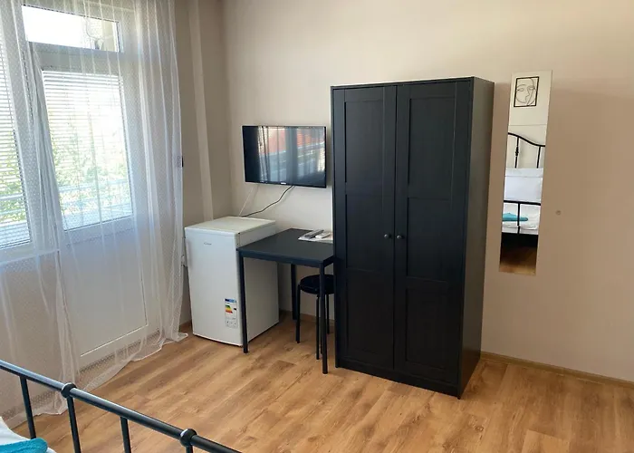 германови 招待所 *